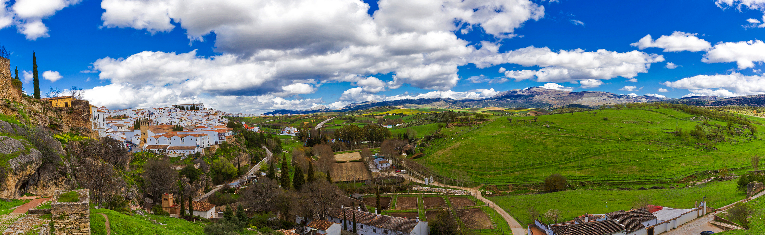 Ronda - Ville perchée sur un à pic de 100 mètres